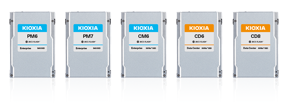 KIOXIA SSD 通過 Microchip 的 Adaptec 主機匯流排和 SmartRAID 介面卡相容性和互通性測試